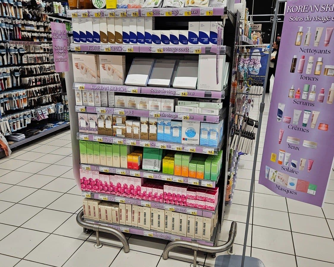 Korean Skincare 곤돌라 매대